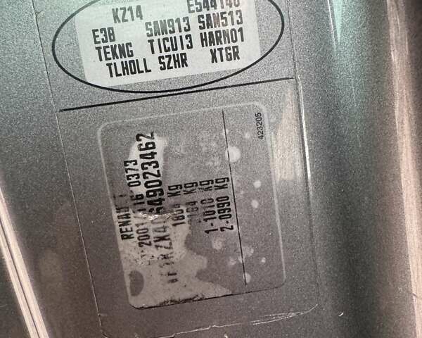 Серый Рено Меган, объемом двигателя 1.46 л и пробегом 233 тыс. км за 9800 $, фото 47 на Automoto.ua