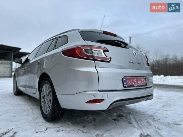 Сірий Рено Меган, об'ємом двигуна 1.5 л та пробігом 260 тис. км за 8900 $, фото 21 на Automoto.ua