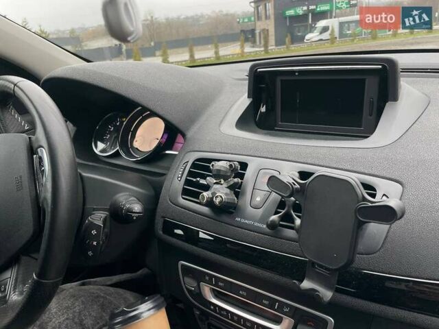 Серый Рено Меган, объемом двигателя 1.5 л и пробегом 213 тыс. км за 9200 $, фото 14 на Automoto.ua