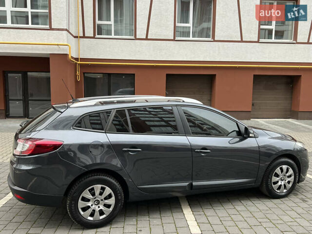 Серый Рено Меган, объемом двигателя 1.5 л и пробегом 203 тыс. км за 7700 $, фото 12 на Automoto.ua