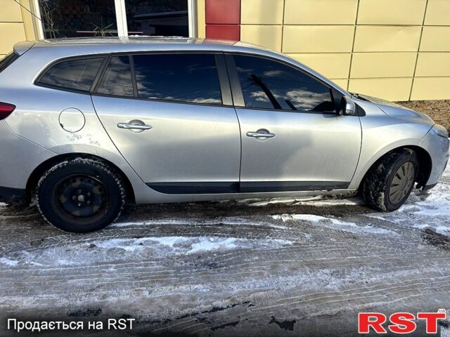 Сірий Рено Меган, об'ємом двигуна 2 л та пробігом 0 тис. км за 7000 $, фото 1 на Automoto.ua