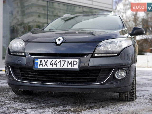 Серый Рено Меган, объемом двигателя 1.46 л и пробегом 313 тыс. км за 8100 $, фото 12 на Automoto.ua