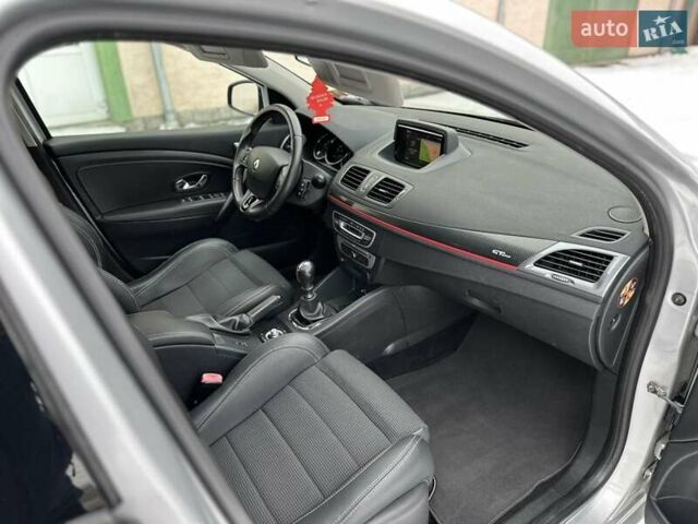 Сірий Рено Меган, об'ємом двигуна 1.5 л та пробігом 260 тис. км за 8900 $, фото 48 на Automoto.ua