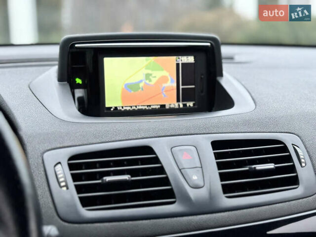 Серый Рено Меган, объемом двигателя 1.5 л и пробегом 264 тыс. км за 7950 $, фото 31 на Automoto.ua