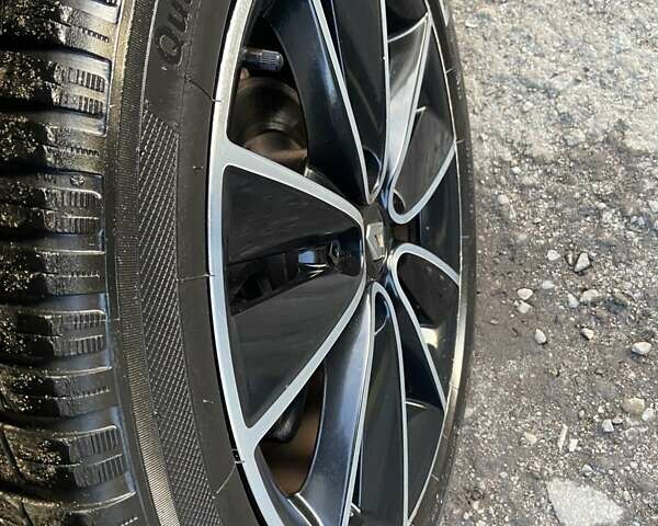 Серый Рено Меган, объемом двигателя 1.5 л и пробегом 194 тыс. км за 8850 $, фото 64 на Automoto.ua