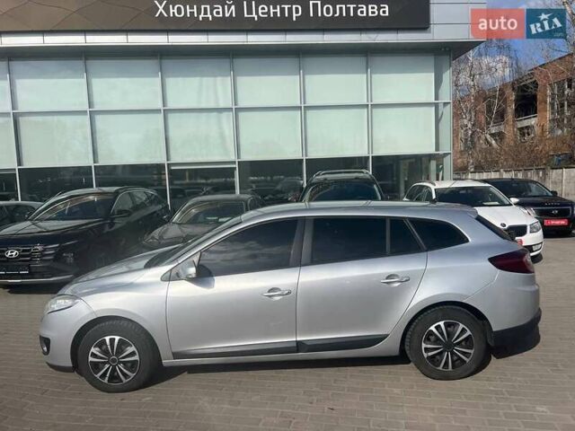 Серый Рено Меган, объемом двигателя 2 л и пробегом 243 тыс. км за 7200 $, фото 7 на Automoto.ua
