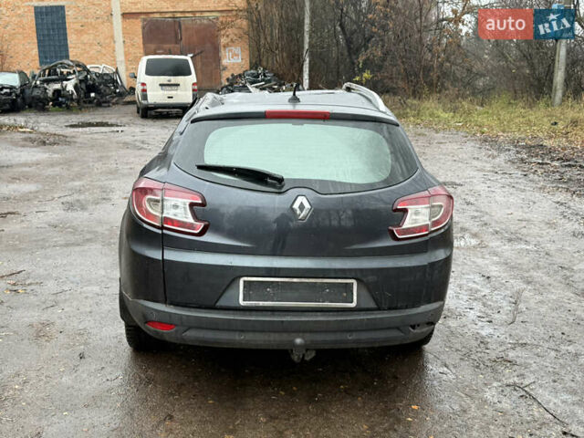Серый Рено Меган, объемом двигателя 1.5 л и пробегом 249 тыс. км за 3200 $, фото 2 на Automoto.ua