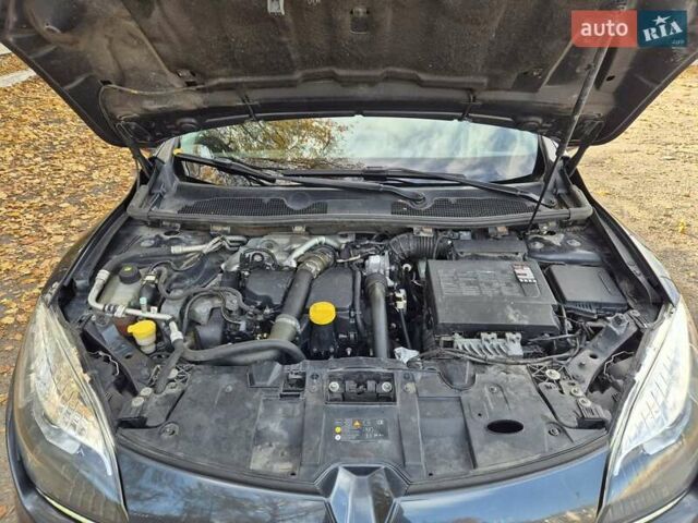 Сірий Рено Меган, об'ємом двигуна 1.5 л та пробігом 302 тис. км за 7700 $, фото 33 на Automoto.ua