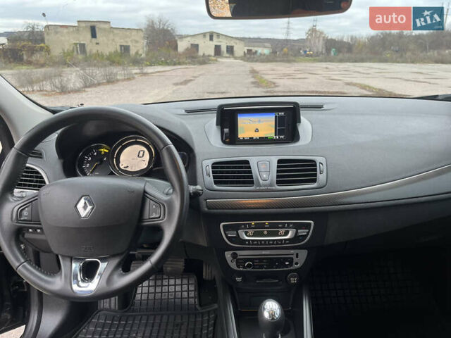 Серый Рено Меган, объемом двигателя 1.46 л и пробегом 190 тыс. км за 8500 $, фото 9 на Automoto.ua