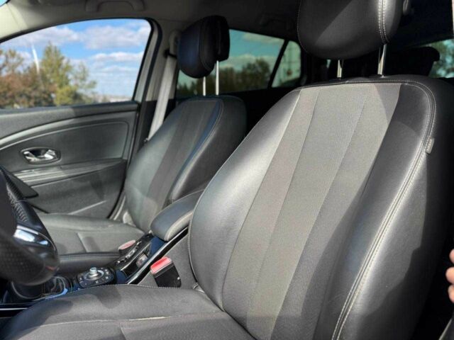 Сірий Рено Меган, об'ємом двигуна 1.6 л та пробігом 233 тис. км за 8300 $, фото 7 на Automoto.ua