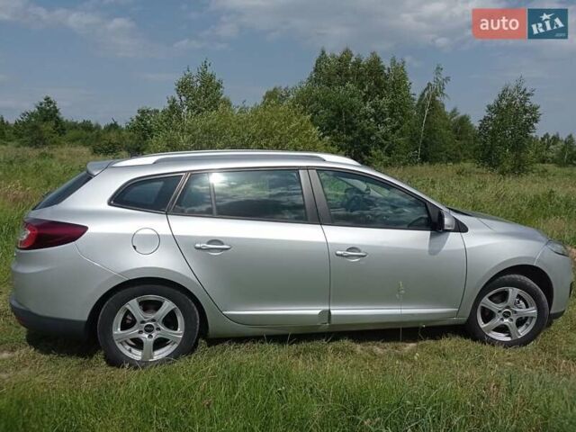 Сірий Рено Меган, об'ємом двигуна 1.2 л та пробігом 179 тис. км за 8250 $, фото 8 на Automoto.ua