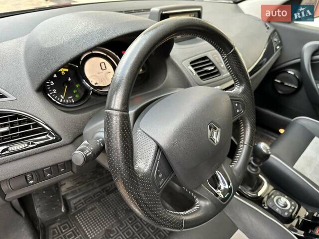 Сірий Рено Меган, об'ємом двигуна 1.5 л та пробігом 258 тис. км за 8500 $, фото 19 на Automoto.ua