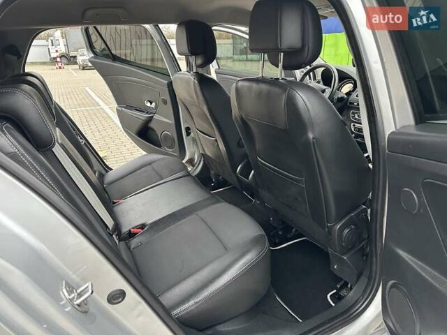 Серый Рено Меган, объемом двигателя 1.5 л и пробегом 184 тыс. км за 9300 $, фото 22 на Automoto.ua