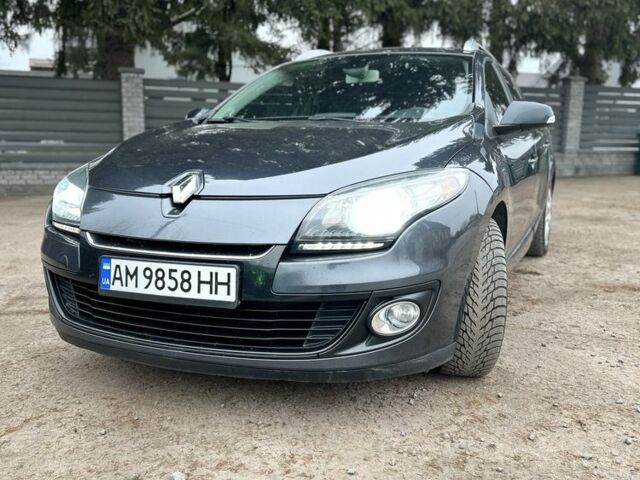 Сірий Рено Меган, об'ємом двигуна 1.5 л та пробігом 320 тис. км за 8300 $, фото 8 на Automoto.ua