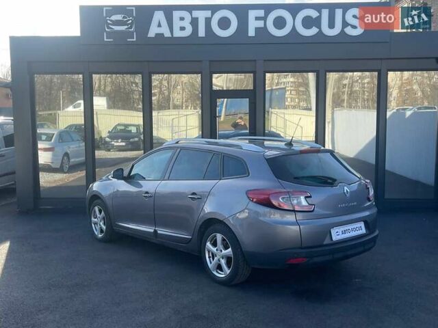 Серый Рено Меган, объемом двигателя 1.46 л и пробегом 225 тыс. км за 8990 $, фото 7 на Automoto.ua
