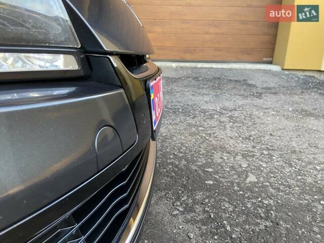 Серый Рено Меган, объемом двигателя 1.5 л и пробегом 194 тыс. км за 8850 $, фото 26 на Automoto.ua