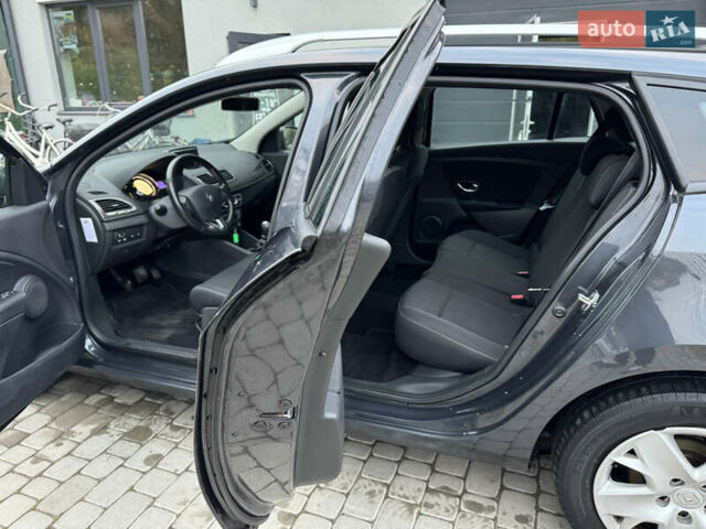 Серый Рено Меган, объемом двигателя 1.46 л и пробегом 285 тыс. км за 7400 $, фото 12 на Automoto.ua