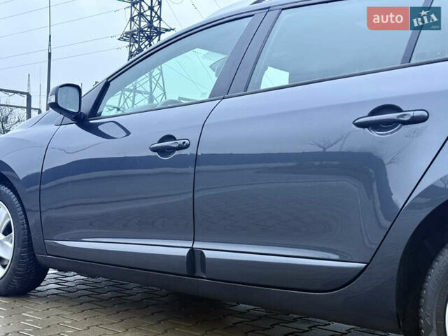 Сірий Рено Меган, об'ємом двигуна 1.6 л та пробігом 243 тис. км за 7499 $, фото 21 на Automoto.ua