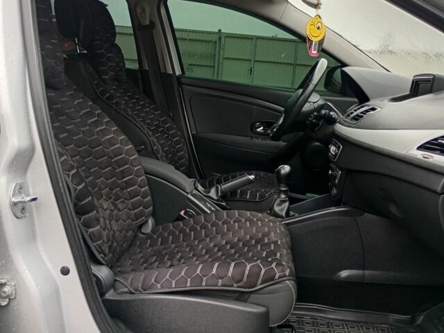 Серый Рено Меган, объемом двигателя 1.5 л и пробегом 196 тыс. км за 8750 $, фото 14 на Automoto.ua