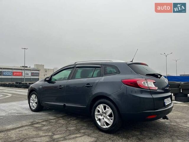 Сірий Рено Меган, об'ємом двигуна 1.46 л та пробігом 260 тис. км за 8700 $, фото 3 на Automoto.ua