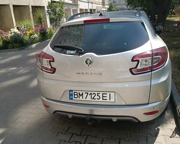 Сірий Рено Меган, об'ємом двигуна 1.2 л та пробігом 257 тис. км за 8550 $, фото 6 на Automoto.ua