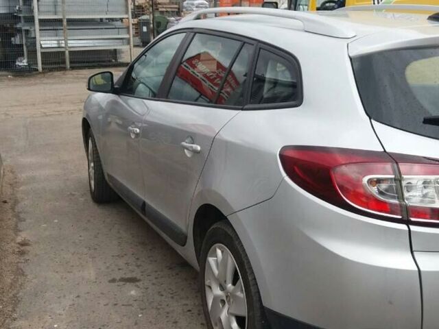 Сірий Рено Меган, об'ємом двигуна 1.5 л та пробігом 181 тис. км за 9300 $, фото 1 на Automoto.ua