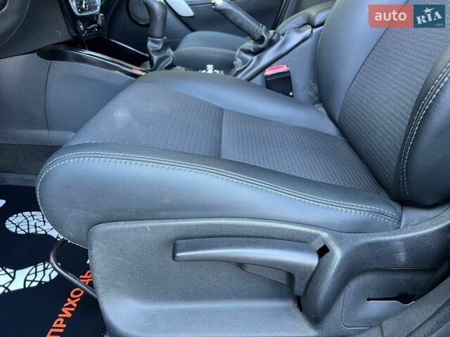 Сірий Рено Меган, об'ємом двигуна 1.46 л та пробігом 265 тис. км за 7600 $, фото 15 на Automoto.ua