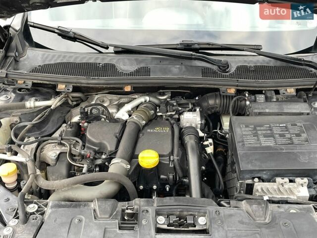 Сірий Рено Меган, об'ємом двигуна 1.5 л та пробігом 261 тис. км за 8700 $, фото 19 на Automoto.ua