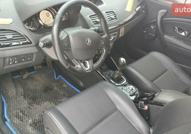 Сірий Рено Меган, об'ємом двигуна 1.5 л та пробігом 255 тис. км за 4800 $, фото 8 на Automoto.ua