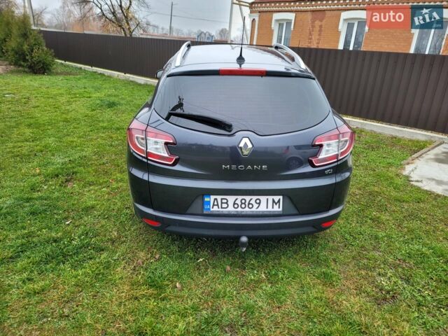 Сірий Рено Меган, об'ємом двигуна 1.5 л та пробігом 300 тис. км за 7700 $, фото 3 на Automoto.ua