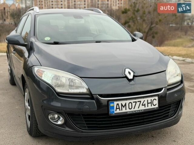 Серый Рено Меган, объемом двигателя 1.46 л и пробегом 225 тыс. км за 6800 $, фото 28 на Automoto.ua