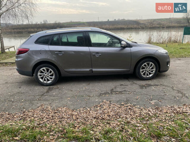 Серый Рено Меган, объемом двигателя 1.5 л и пробегом 222 тыс. км за 7750 $, фото 3 на Automoto.ua