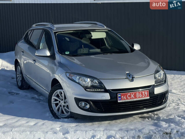 Сірий Рено Меган, об'ємом двигуна 1.5 л та пробігом 187 тис. км за 8595 $, фото 2 на Automoto.ua