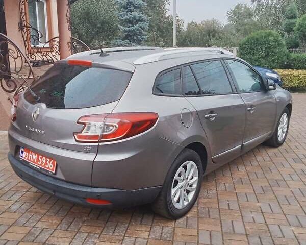 Сірий Рено Меган, об'ємом двигуна 1.5 л та пробігом 287 тис. км за 7499 $, фото 6 на Automoto.ua