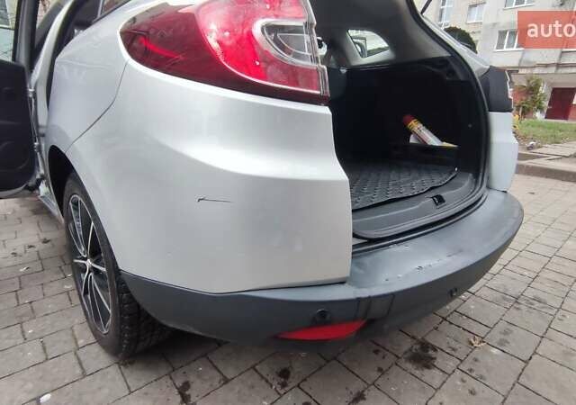 Серый Рено Меган, объемом двигателя 1.5 л и пробегом 264 тыс. км за 7200 $, фото 13 на Automoto.ua