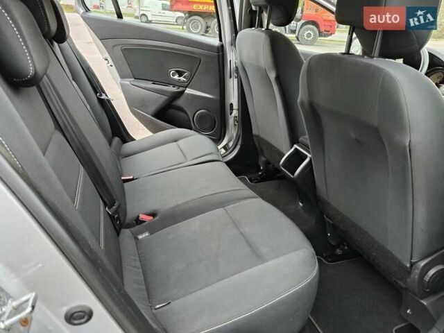 Сірий Рено Меган, об'ємом двигуна 1.5 л та пробігом 235 тис. км за 8899 $, фото 15 на Automoto.ua