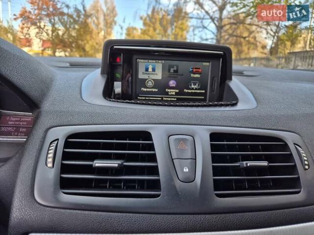 Сірий Рено Меган, об'ємом двигуна 1.5 л та пробігом 302 тис. км за 7700 $, фото 14 на Automoto.ua