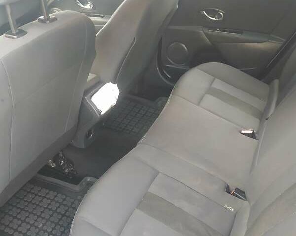 Рено Меган 2013 в Каменке-Бугской на Automoto.ua Серый Рено Меган, объемом двигателя 1.46 л и пробегом 290 тыс. км за 7000 $, фото 2 на Automoto.ua