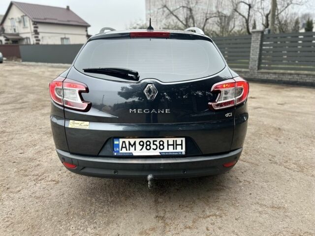 Сірий Рено Меган, об'ємом двигуна 1.5 л та пробігом 320 тис. км за 8300 $, фото 9 на Automoto.ua