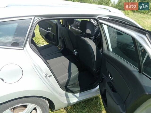 Сірий Рено Меган, об'ємом двигуна 1.2 л та пробігом 179 тис. км за 8250 $, фото 12 на Automoto.ua