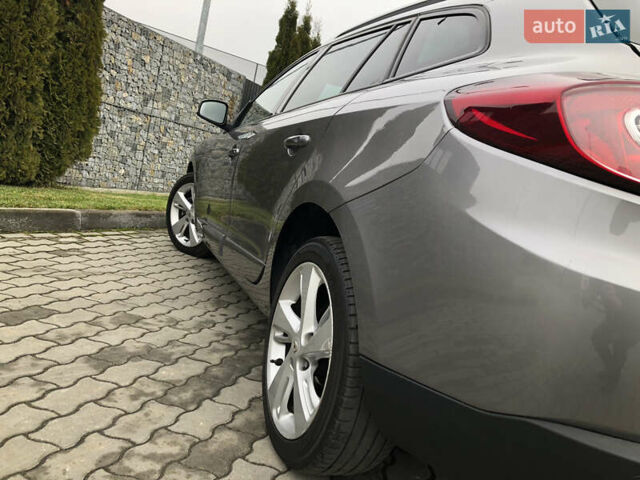Серый Рено Меган, объемом двигателя 1.5 л и пробегом 256 тыс. км за 8350 $, фото 27 на Automoto.ua