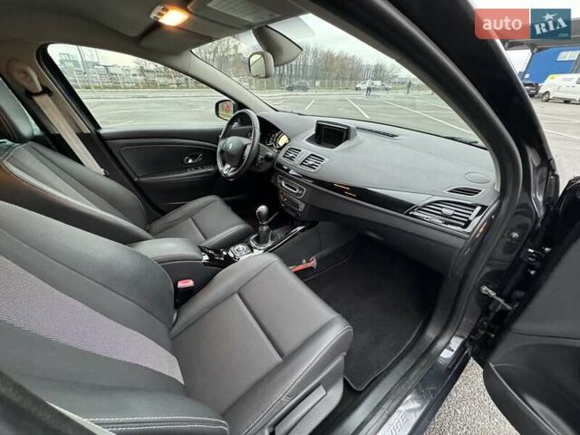 Серый Рено Меган, объемом двигателя 1.5 л и пробегом 210 тыс. км за 9850 $, фото 27 на Automoto.ua