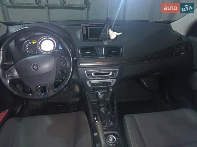 Серый Рено Меган, объемом двигателя 1.5 л и пробегом 311 тыс. км за 8000 $, фото 36 на Automoto.ua