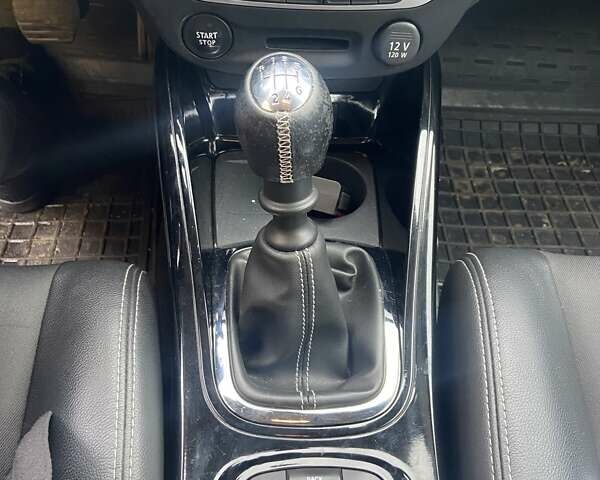 Серый Рено Меган, объемом двигателя 1.46 л и пробегом 270 тыс. км за 7400 $, фото 6 на Automoto.ua