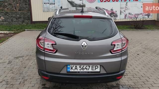 Сірий Рено Меган, об'ємом двигуна 1.46 л та пробігом 390 тис. км за 7700 $, фото 10 на Automoto.ua