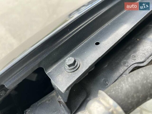 Серый Рено Меган, объемом двигателя 1.5 л и пробегом 270 тыс. км за 7500 $, фото 51 на Automoto.ua