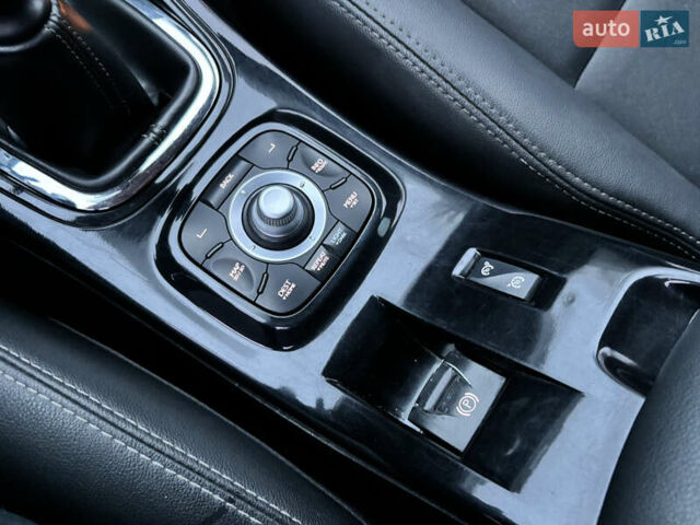 Серый Рено Меган, объемом двигателя 1.5 л и пробегом 264 тыс. км за 7600 $, фото 40 на Automoto.ua