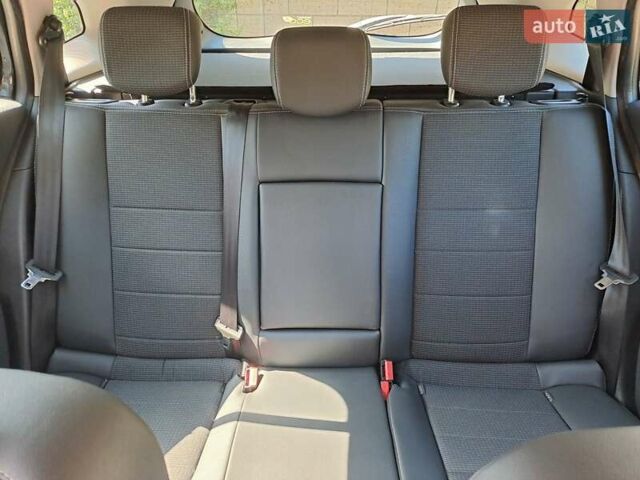 Серый Рено Меган, объемом двигателя 1.2 л и пробегом 172 тыс. км за 7600 $, фото 11 на Automoto.ua