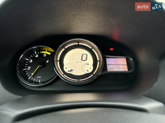 Серый Рено Меган, объемом двигателя 1.5 л и пробегом 210 тыс. км за 9850 $, фото 35 на Automoto.ua