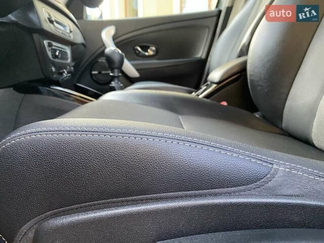 Серый Рено Меган, объемом двигателя 1.5 л и пробегом 194 тыс. км за 8850 $, фото 102 на Automoto.ua